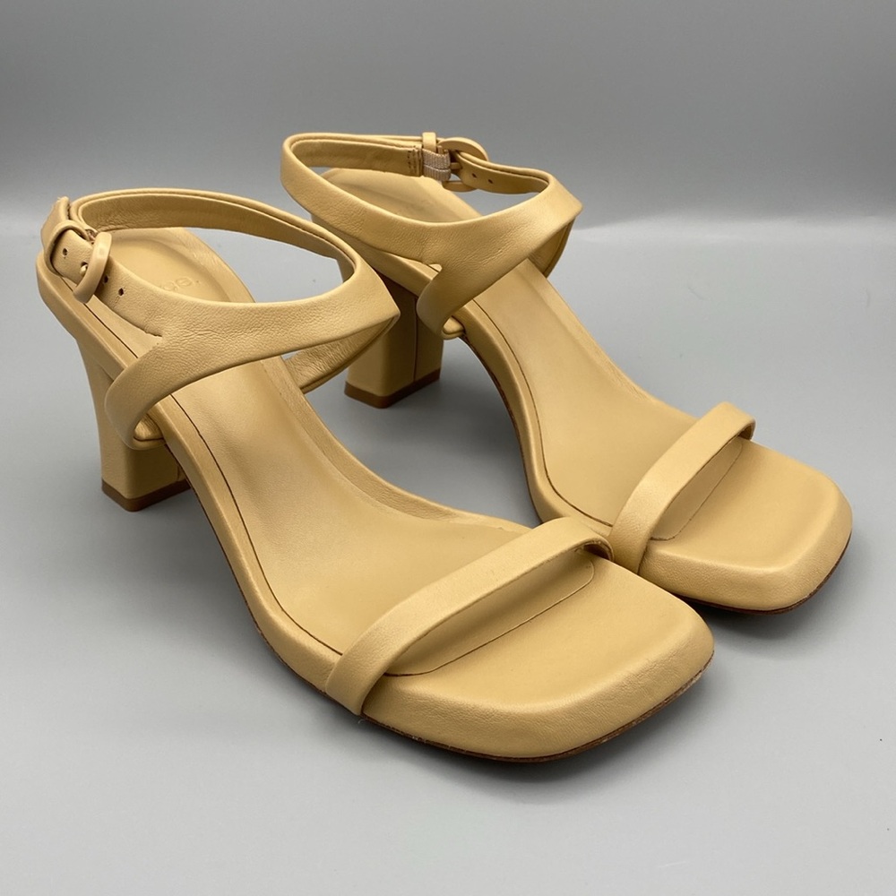 NWOT Vince Luella Ankle Strap Slingback Sandal, Size 6M